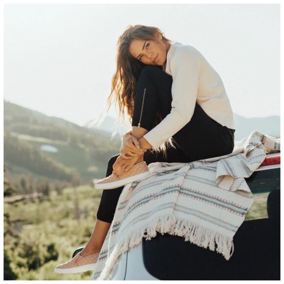 Albion Fit Jetsetters Jogger Pants in Black Size M Petite - Picture 2 of 11